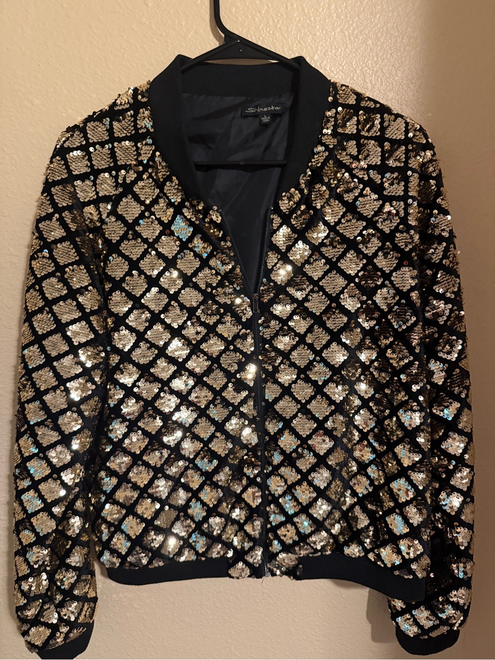 Shinestar Black and Gold Sequin Diamond-Pattern Bomber Jacket